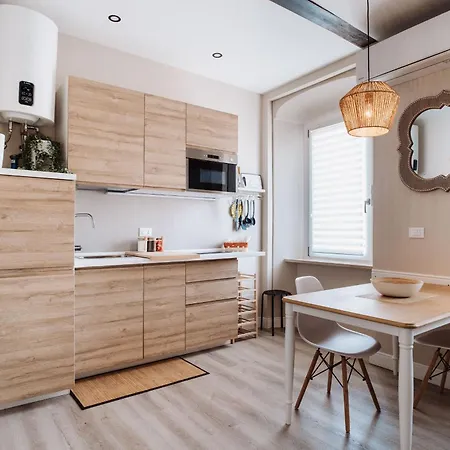 Siri's Lägenhet Pinerolo